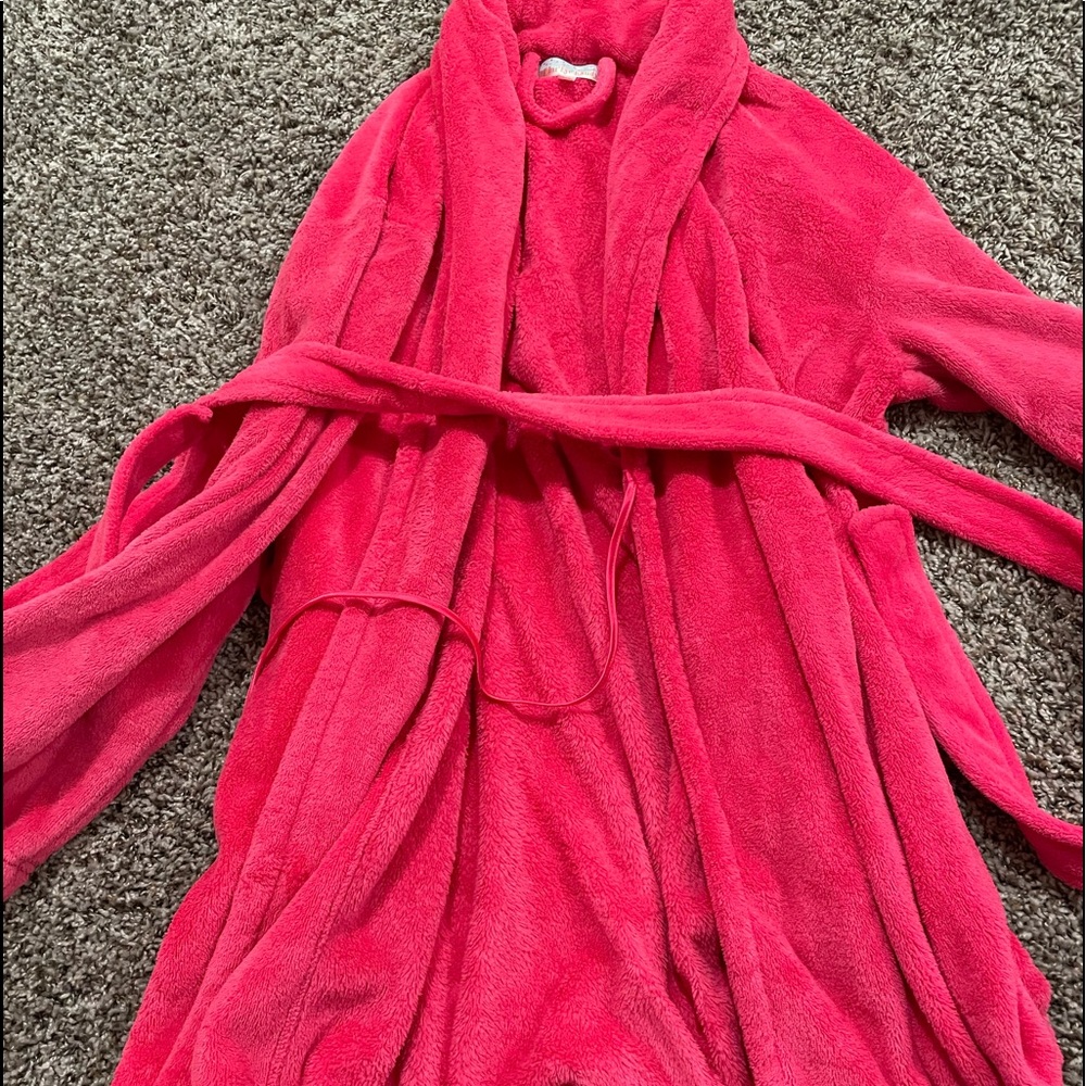 ❤️SOLD❤️Knee length robe